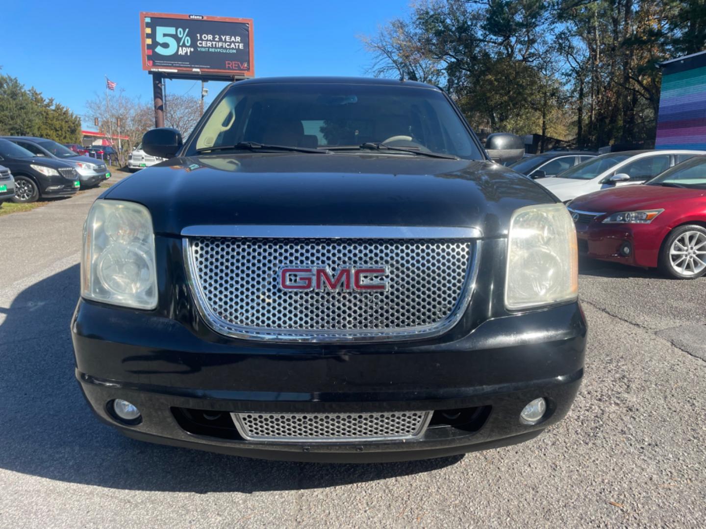 2011 BLACK GMC YUKON DENALI (1GKS2EEFXBR) with an 6.2L engine, Automatic transmission, located at 5103 Dorchester Rd., Charleston, SC, 29418-5607, (843) 767-1122, 36.245171, -115.228050 - Photo#1